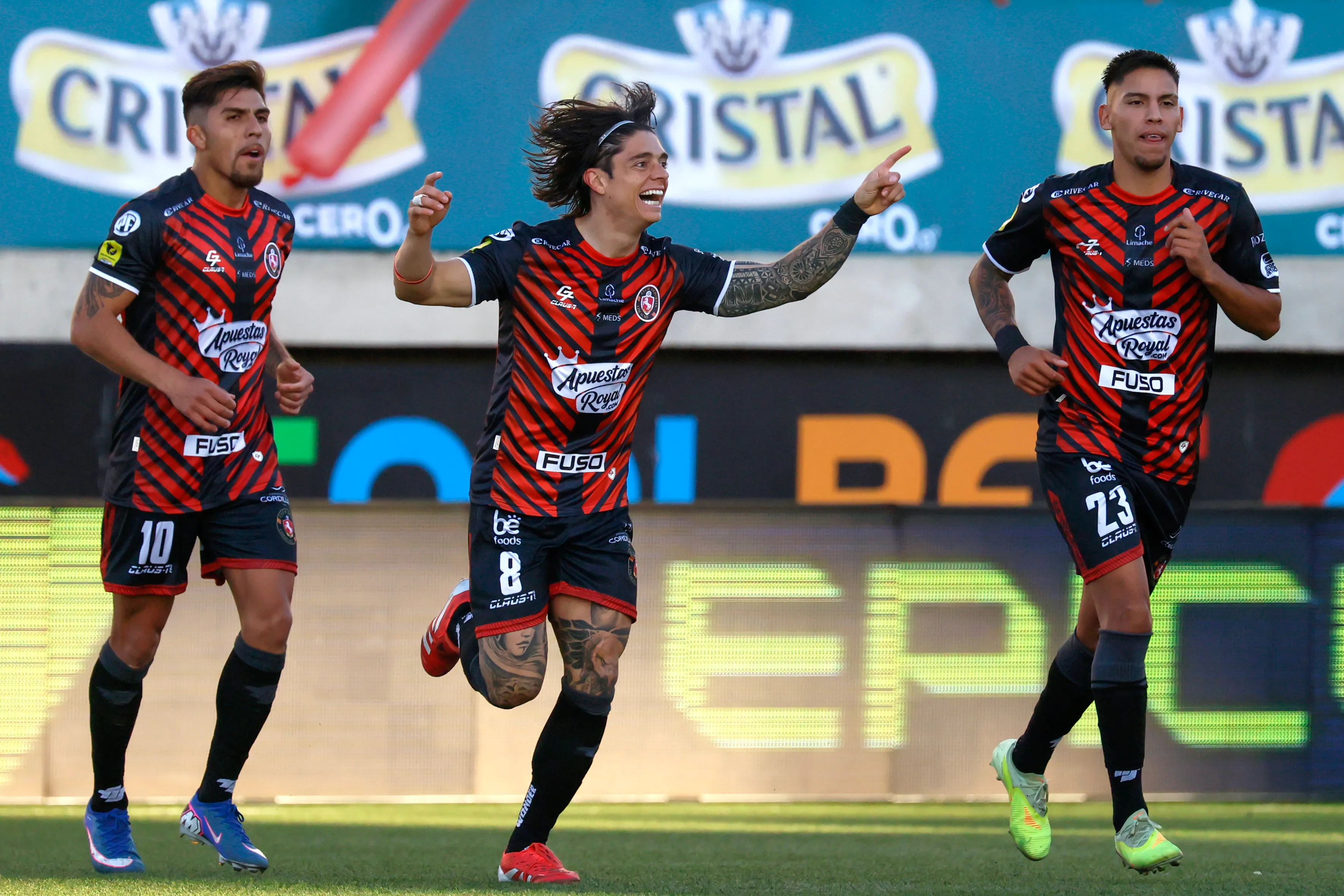 Deportes Limache goleó a Unión La Calera por la Liga de Primera. (Imagen: Photosport)
