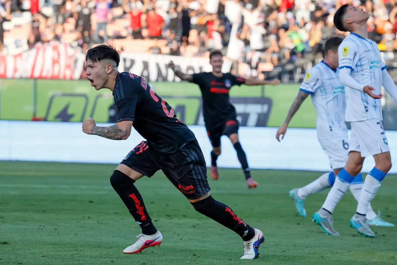 Colo Colo viene de vencer a Huachipato en la Copa de la Liga (Photosport).