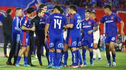 Hinchas de la U reprueban a tres jugadores titulares. (Foto: Dragomir Yankovic/Photosport)