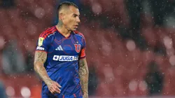 Vargas lanza palito.