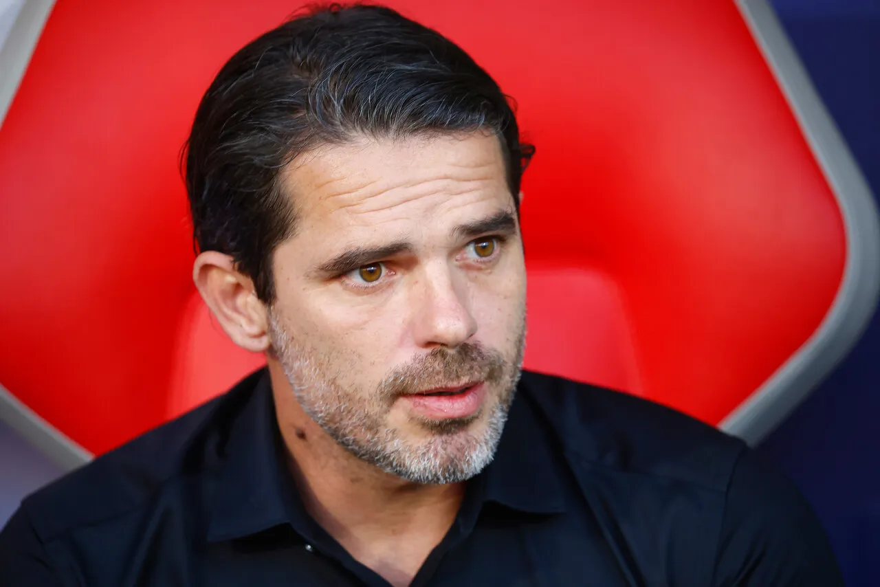 Zaldivia encantado con Gago. | Foto: Photosport