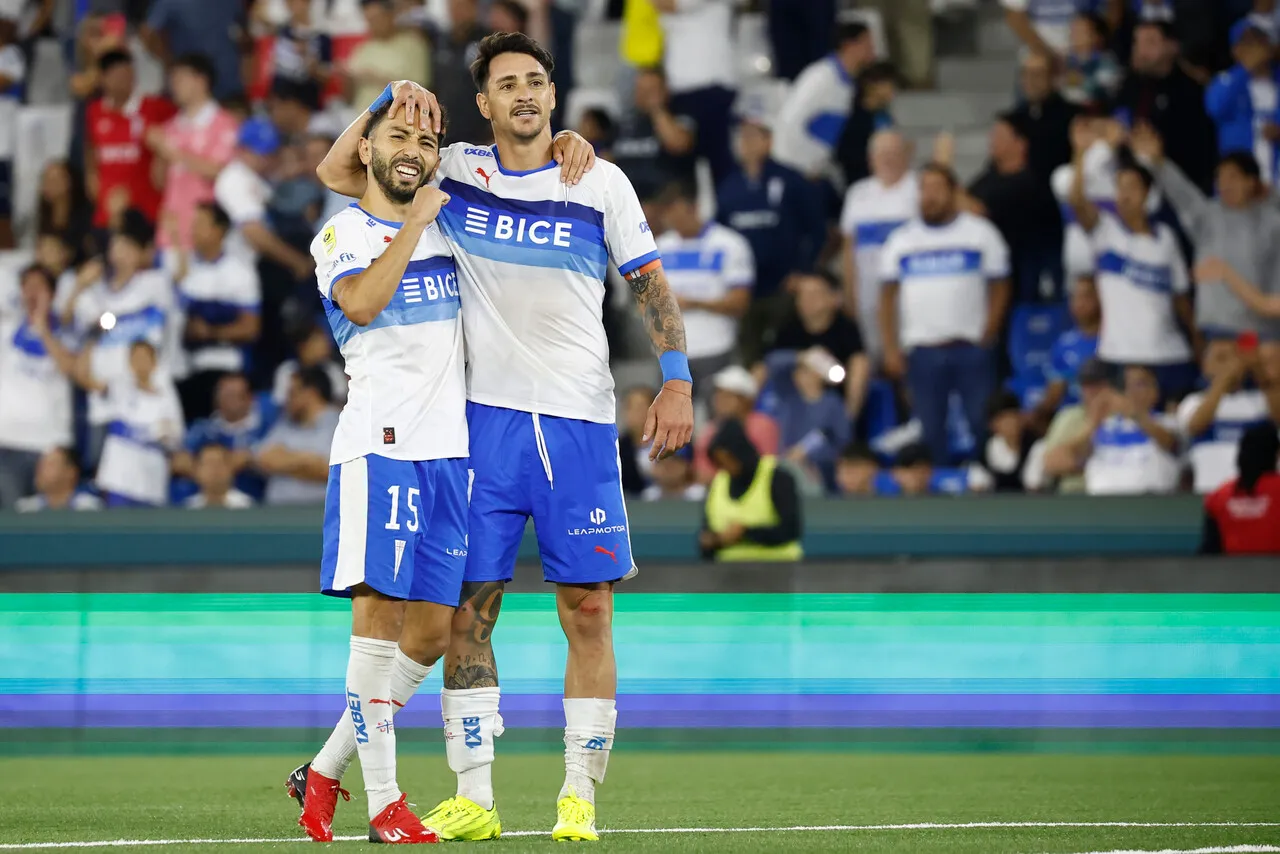 La UC quiere una victoria en su debut | Foto: Photosport
