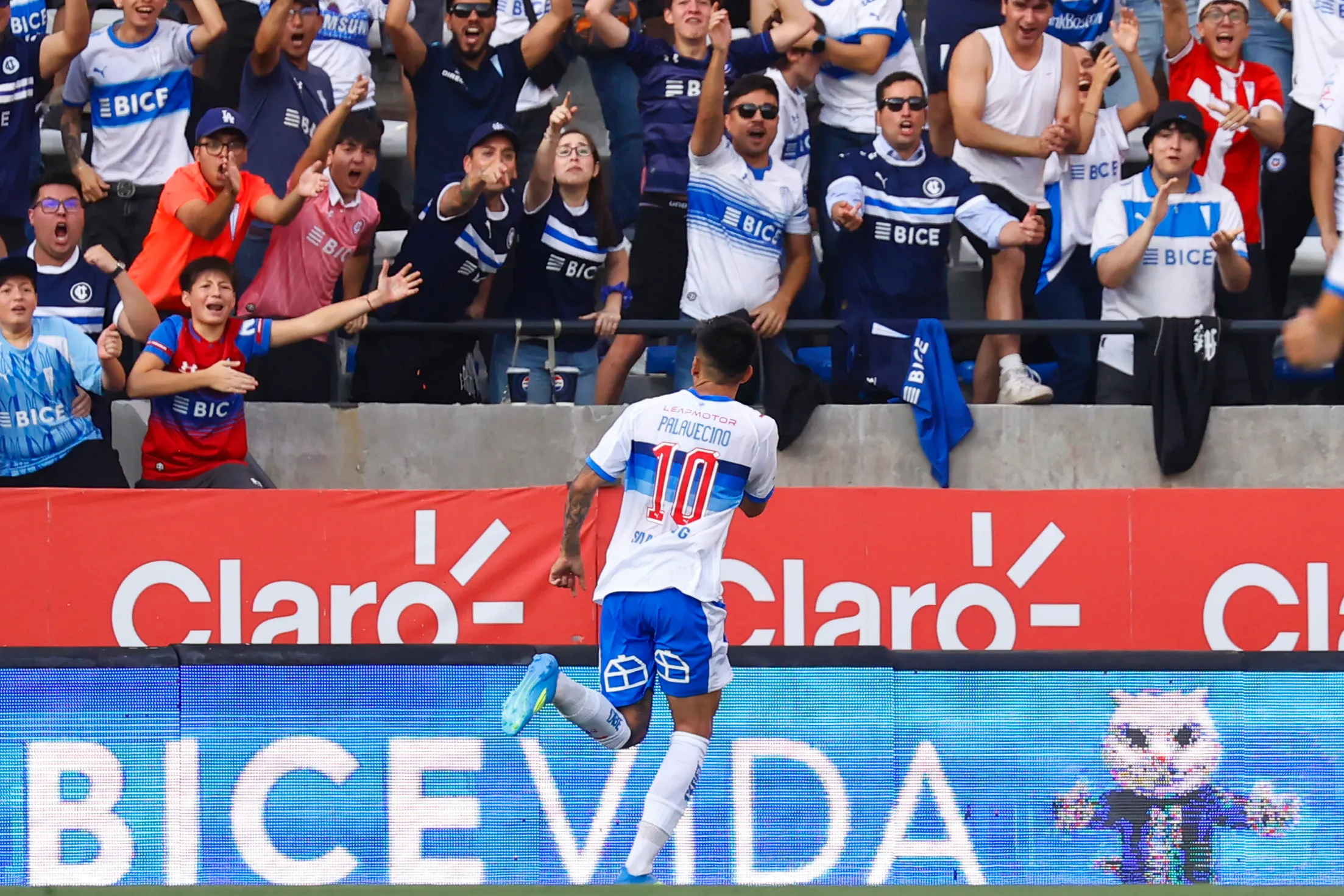 Matías Palavecino viene de convertir un golazo ante Palestino | FOTO: Dragomir Yankovic/Photosport
