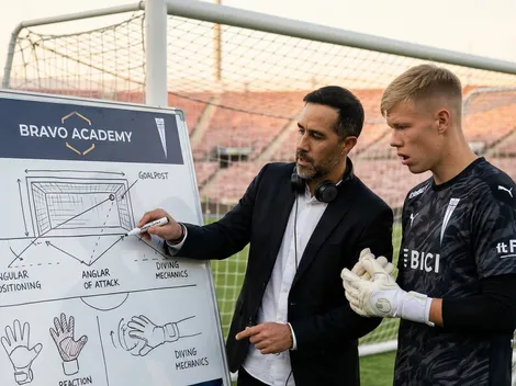 Tras la derrota de la UC: Bravo le explica a Bernedo con peras y manzanas cómo debe pararse en el arco