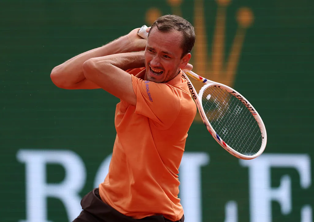 MONTE-CARLO, MONACO – APRIL 08: Daniil Medvedev against Matteo Berrettini of Italy during day five of the Rolex Monte-Carlo Masters at Monte-Carlo Country Club on April 08, 2026 in Monte-Carlo, Monaco. (Photo by Julian Finney/Getty Images)