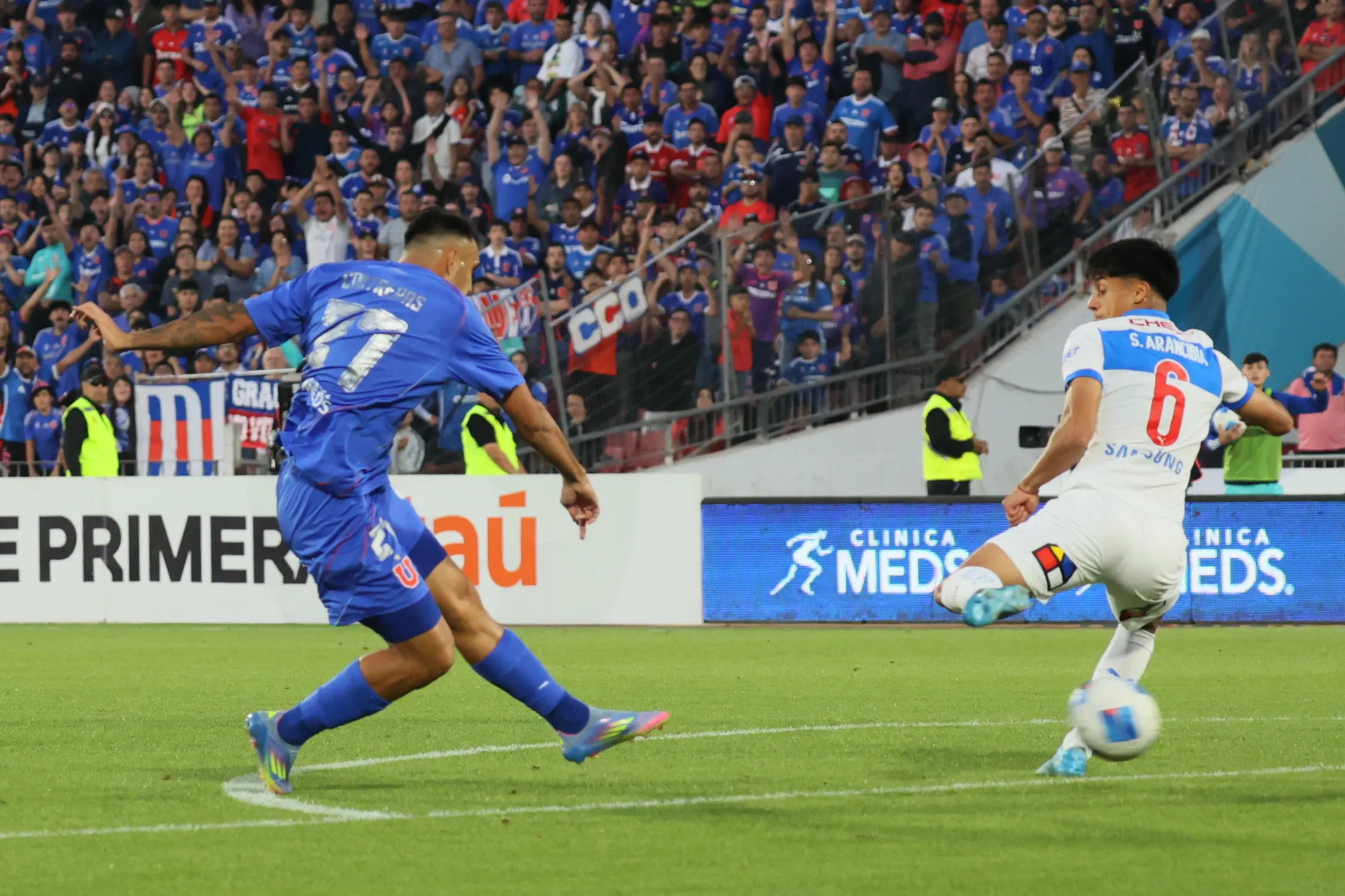 Romai Ugarte le responde a Jorge Aravena.