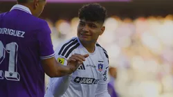 Claudio Aquino se tenía muy bien guardada esta amistad. (Foto: Marco Vázquez/Photosport)