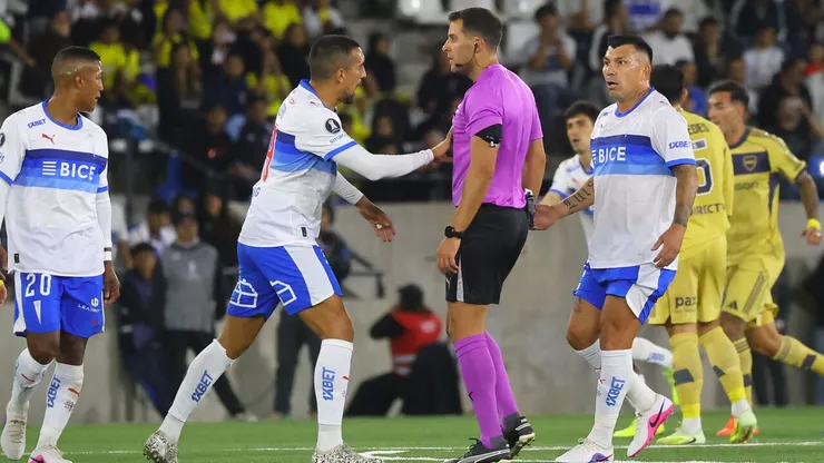 El polémico juez de la UC vs. Boca Juniors recibió un gran premio