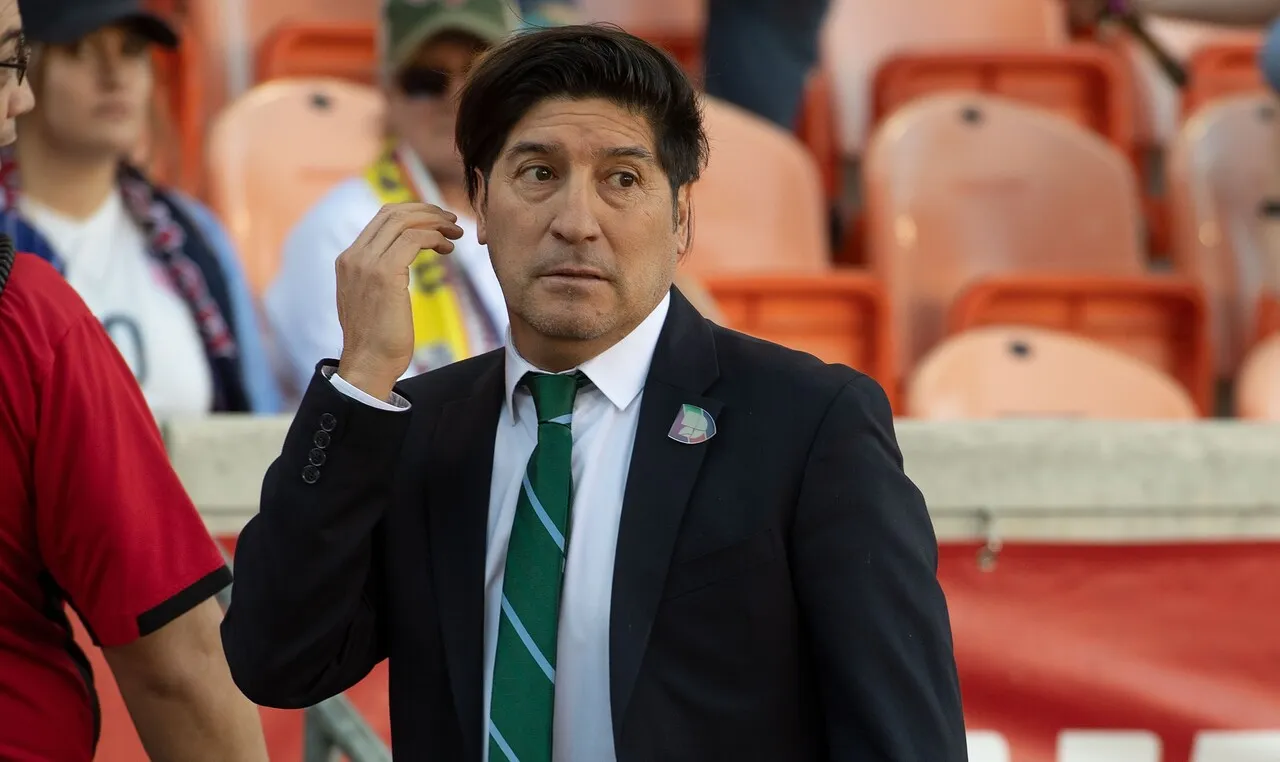 Caneo tildó a Iván Zamorano de ‘sobrevalorado’ en el camino a Francia 1998. | Foto: Photosport