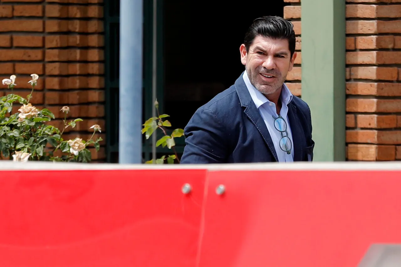 Zamorano postula a Salas. | Foto: Photosport