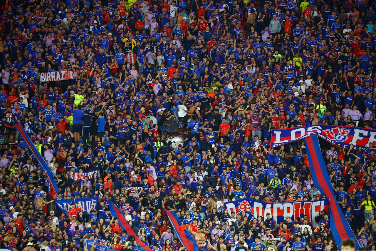 Se espera un Estadio Nacional repleto para el Clásico Universitario. | Foto: Photosport