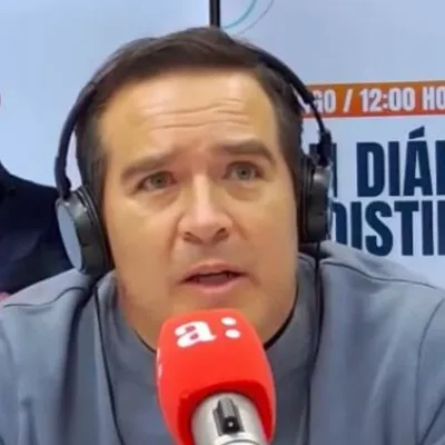 Cristián Caamaño barre el piso con jugador de la U: "Tiene la cabeza..."