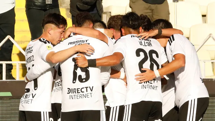 Los Albos lograron asegurar la carta de una de sus grandes figuras en el presente campeonato (Foto: Photosport)