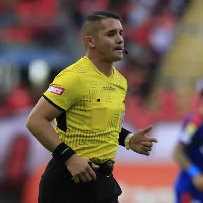 ¡Atención la U! Roberto Tobar toma una decisión con Cristián Galaz y Piero Maza