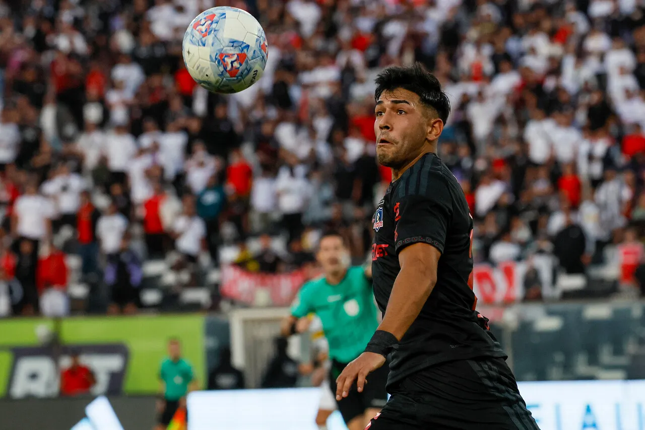 Ulloa ha destacado con Colo Colo este 2026. | Foto: Photosport