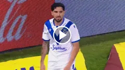 Diego Valdés falló increíble gol en Vélez Sarsfield. (Foto: Captura)