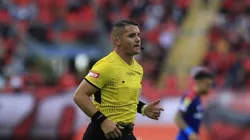 Horacio Rivas dispara munición pesada en contra del arbitraje.