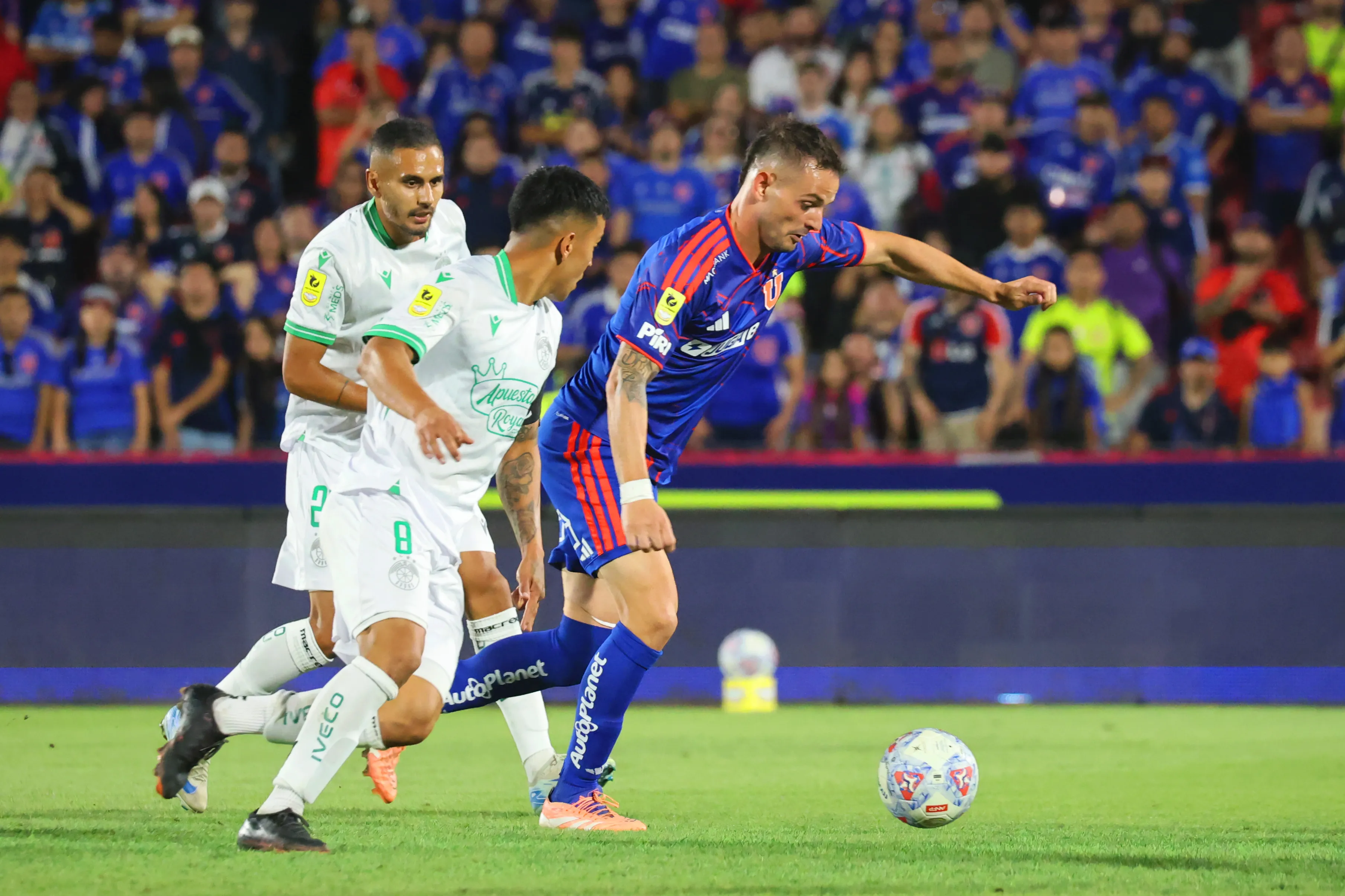 Octavio Rivero sumó 92 minutos oficiales con la camiseta de la U | FOTO:  Dragomir Yankovic/Photosport