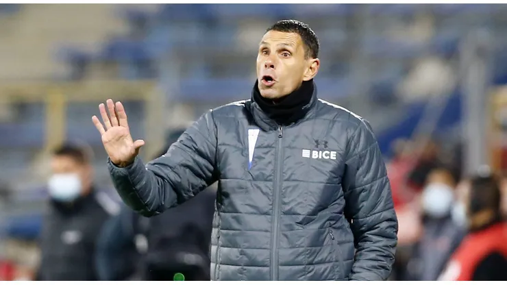 Poyet contó una fea anécdota de su paso por Chile.