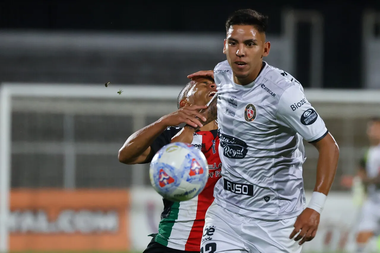 Limache va por la punta del torneo. | Foto: Photosport