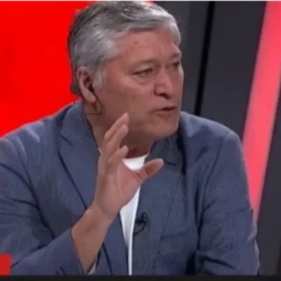 Bomba de Patricio Yáñez: Asegura que la U va por tres refuerzos