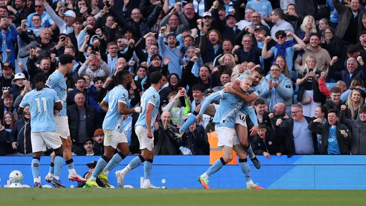 ¡Manchester City corre al título de la Premier League!