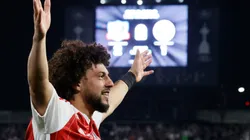 Maxi Falcón no olvida a Colo Colo y envió un fraterno mensaje por el 101 aniversario del club. (Foto: Photosport)