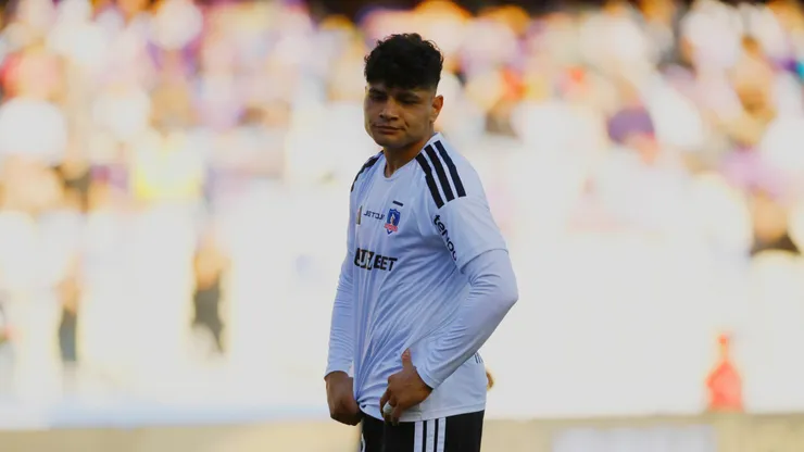 Claudio Aquino podría estar viviendo sus últimas semanas como jugador de Colo Colo.