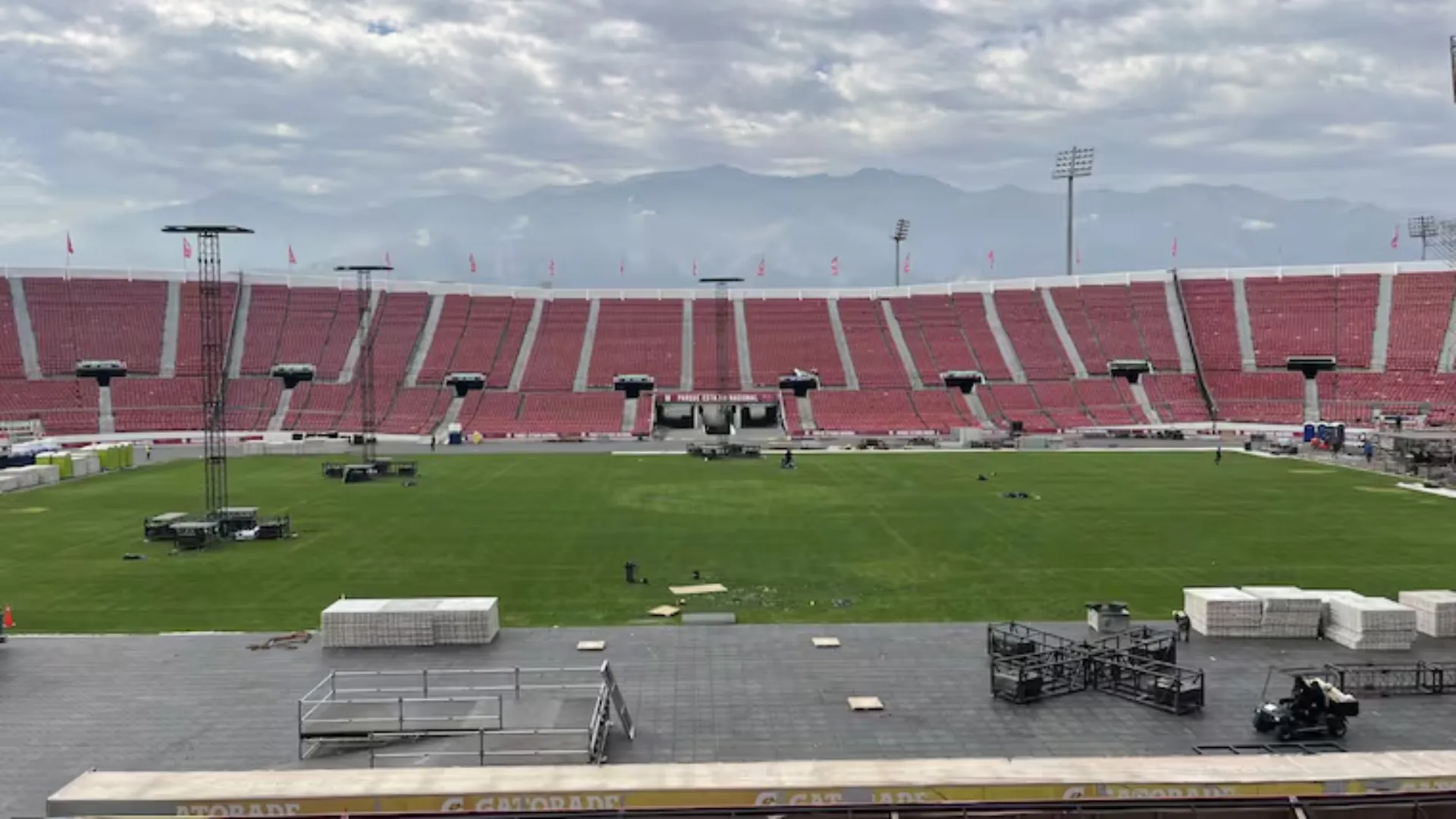 Así está el Estadio Nacional para el Clásico Universitario. (Foto: IND)