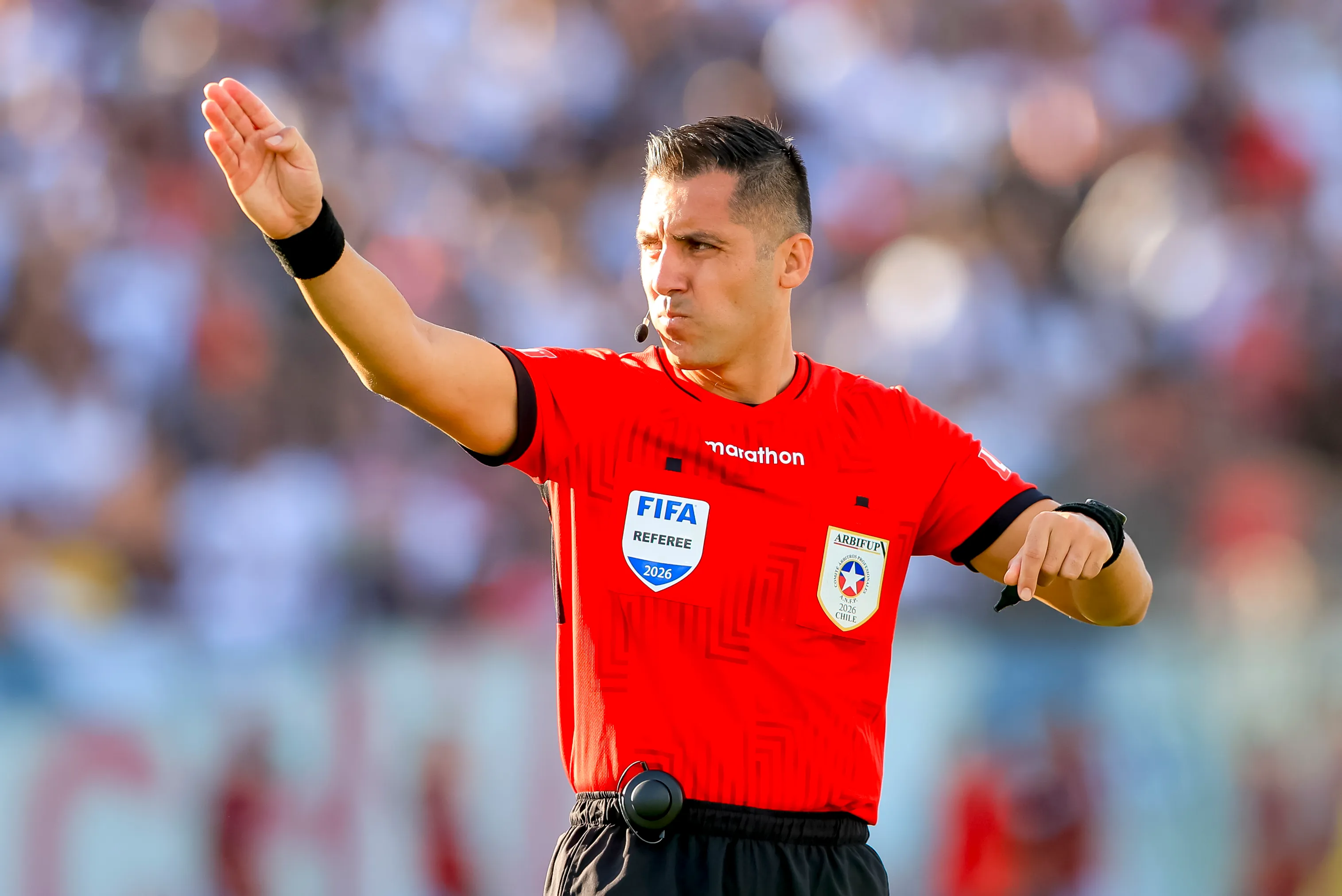 Piden a Cristián Garay para el Clásico Universitario. (Imagen: Photosport)