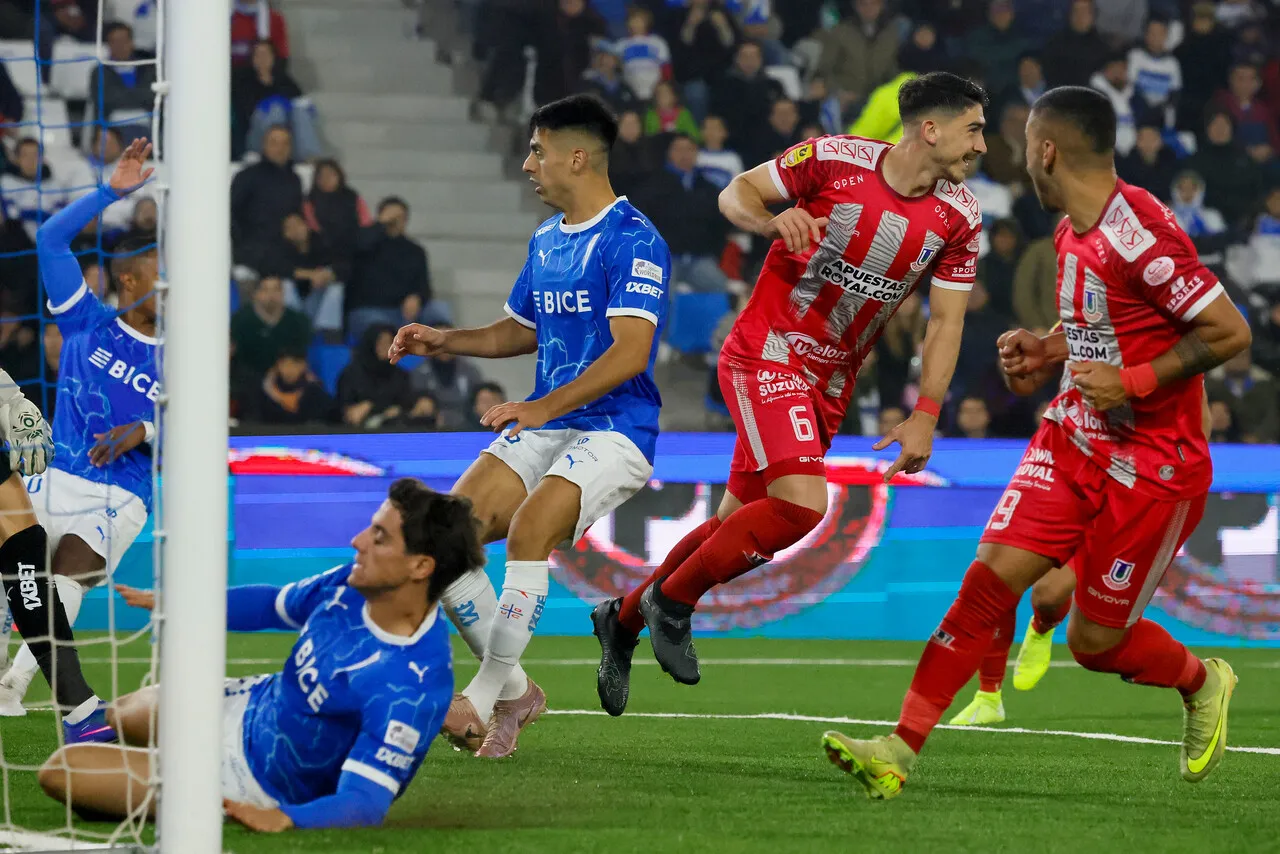 La Calera consigue tres puntos de oro en el Claro Arena (Foto: Photosport)