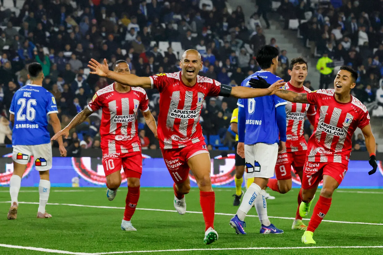 Unión La Calera festejó en el Claro Arena (Photosport).