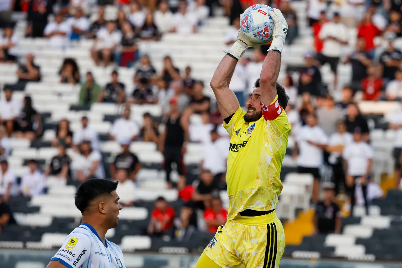 El Tuto no atajará ante Universidad de Concepción. | Foto: Photosport