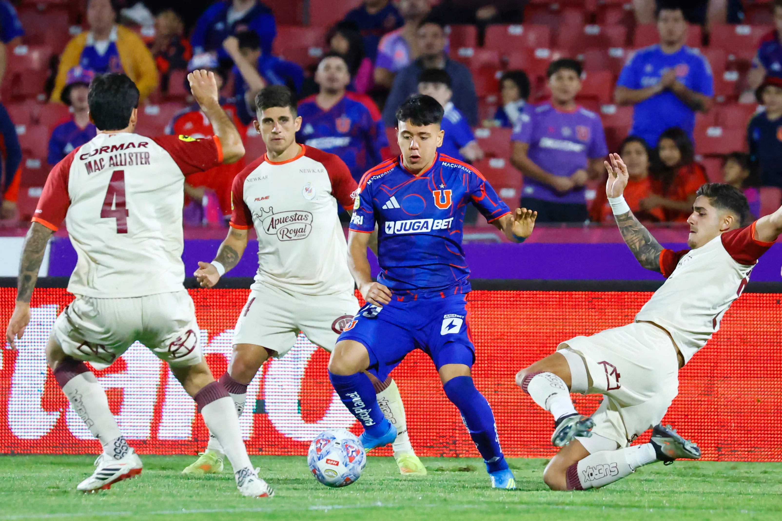 Gonzalo Jara quiere ver a Ignacio Vásquez en Universidad de Chile. (Imagen: Photosport)