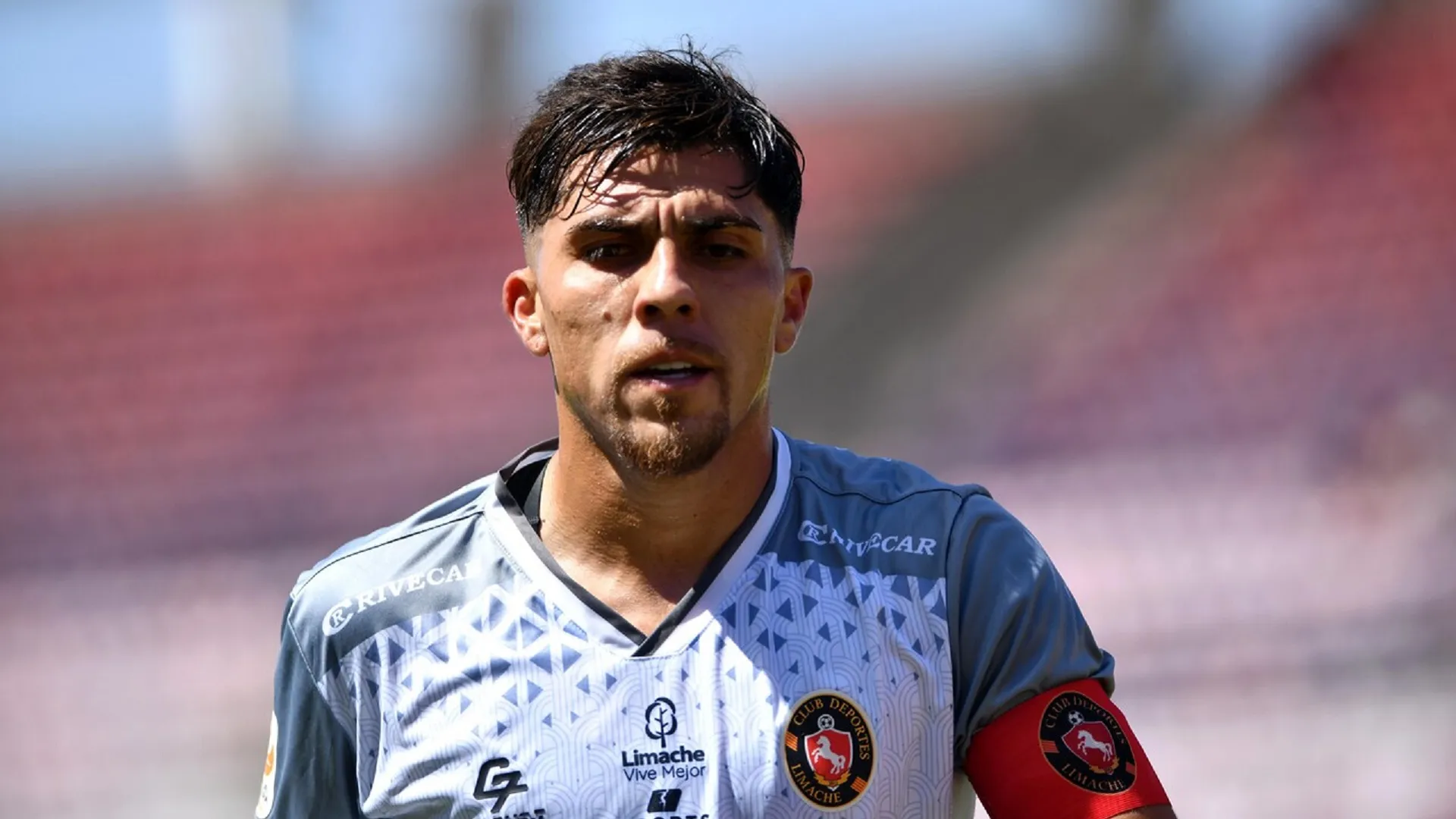 César Pinares suena en Unión Española.