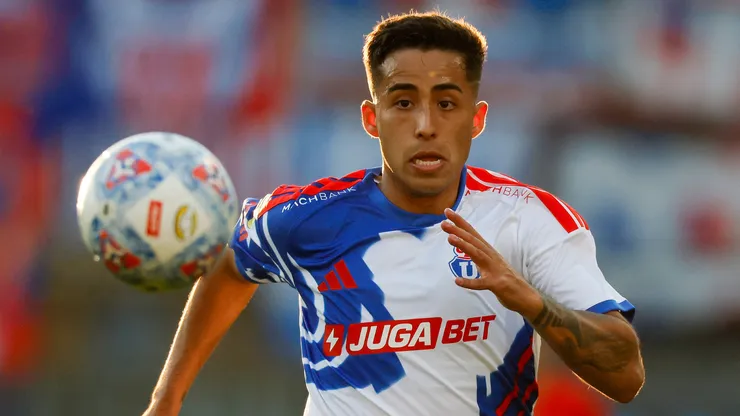 Lucas Assadi no convence en Universidad de Chile.