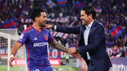 Fernando Gago se saca el sombrero ante el "Gato" Lucero. (Foto creada con IA)