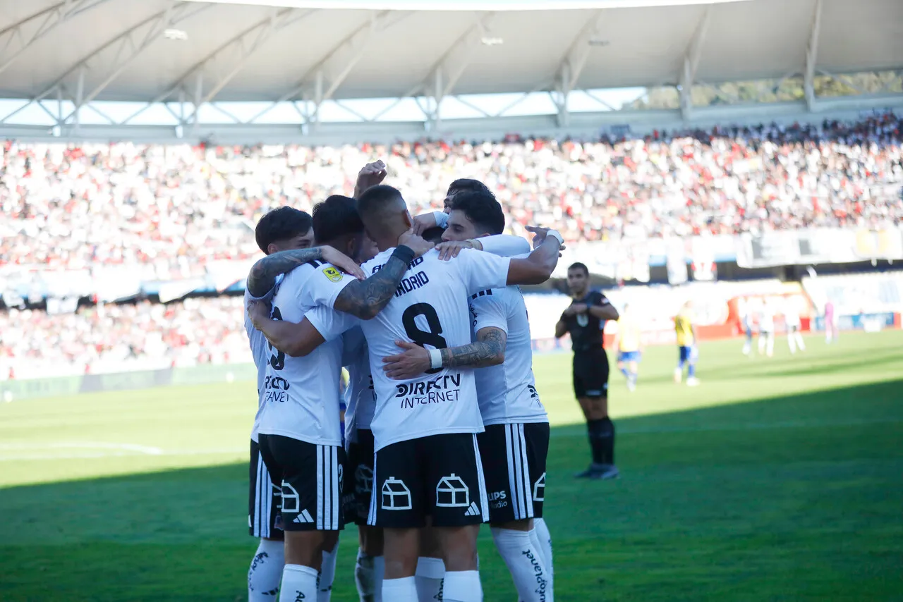 Colo Colo ganó tres puntos claves en la lucha por el título | Foto: Photosport