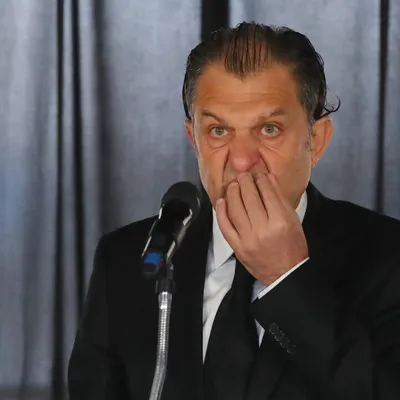 Terremoto en Colo Colo tras la renuncia de dos directores de ByN