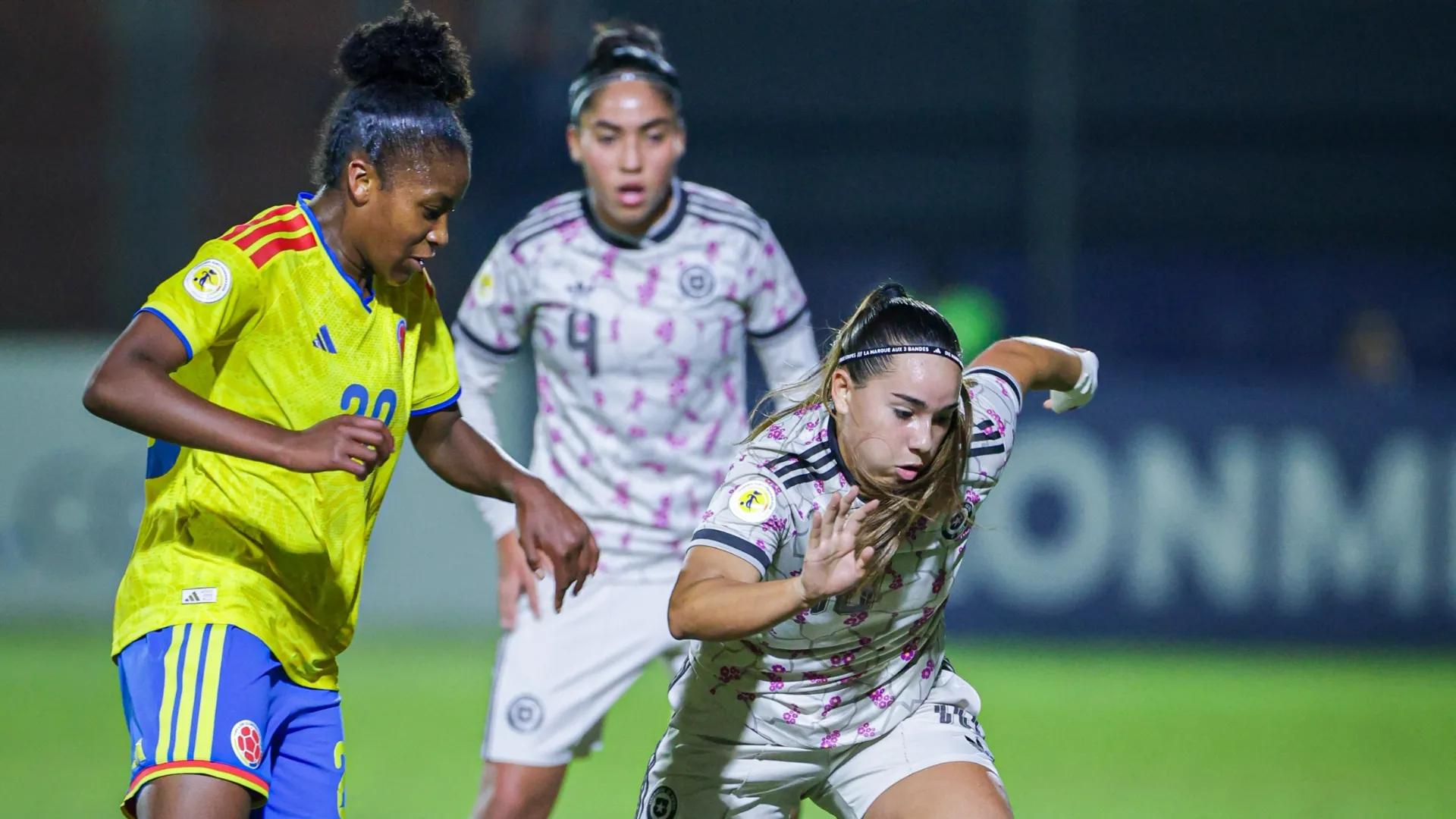 El compromiso entre Chile y Colombia fue intenso y muy disputado | FOTO: Richard Ramírez – Comunicaciones FFCh