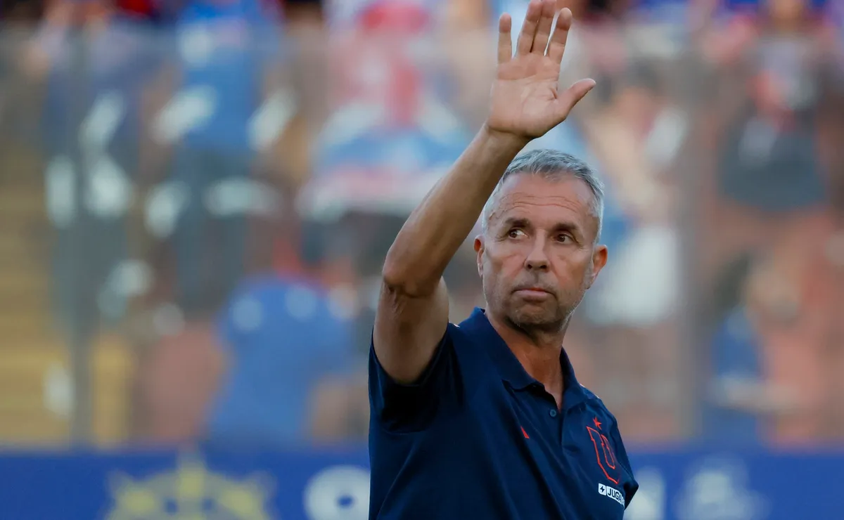 “Me insultaron y me pegaron”: El calvario de Gustavo Álvarez en la Sudamericana y su seria denuncia ante la Conmebol
