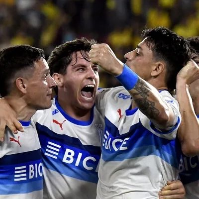 Triunfazo de la UC ante Barcelona: Así queda la tabla del Grupo D de Copa Libertadores