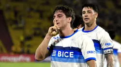 La UC lidera el grupo D por un extraño criterio. (Foto: Photosport)