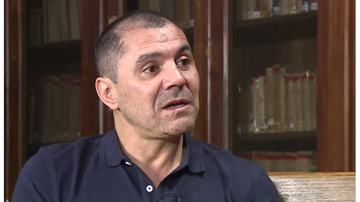 Fuertes se sumó al constante debate sobre las grandes figuras del fútbol chileno.