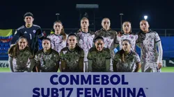 El equipo de Vanessa Arauz enfrenta a las locales en un duelo decisivo.