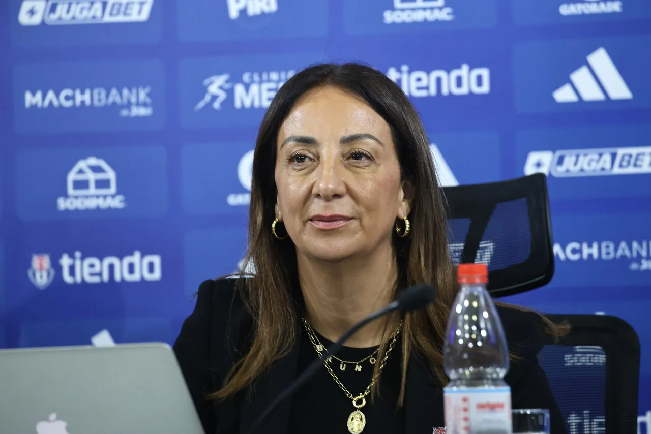 Cecilia Pérez puso paños fríos al sueño del estadio propio en Universidad de Chile (Photosport).