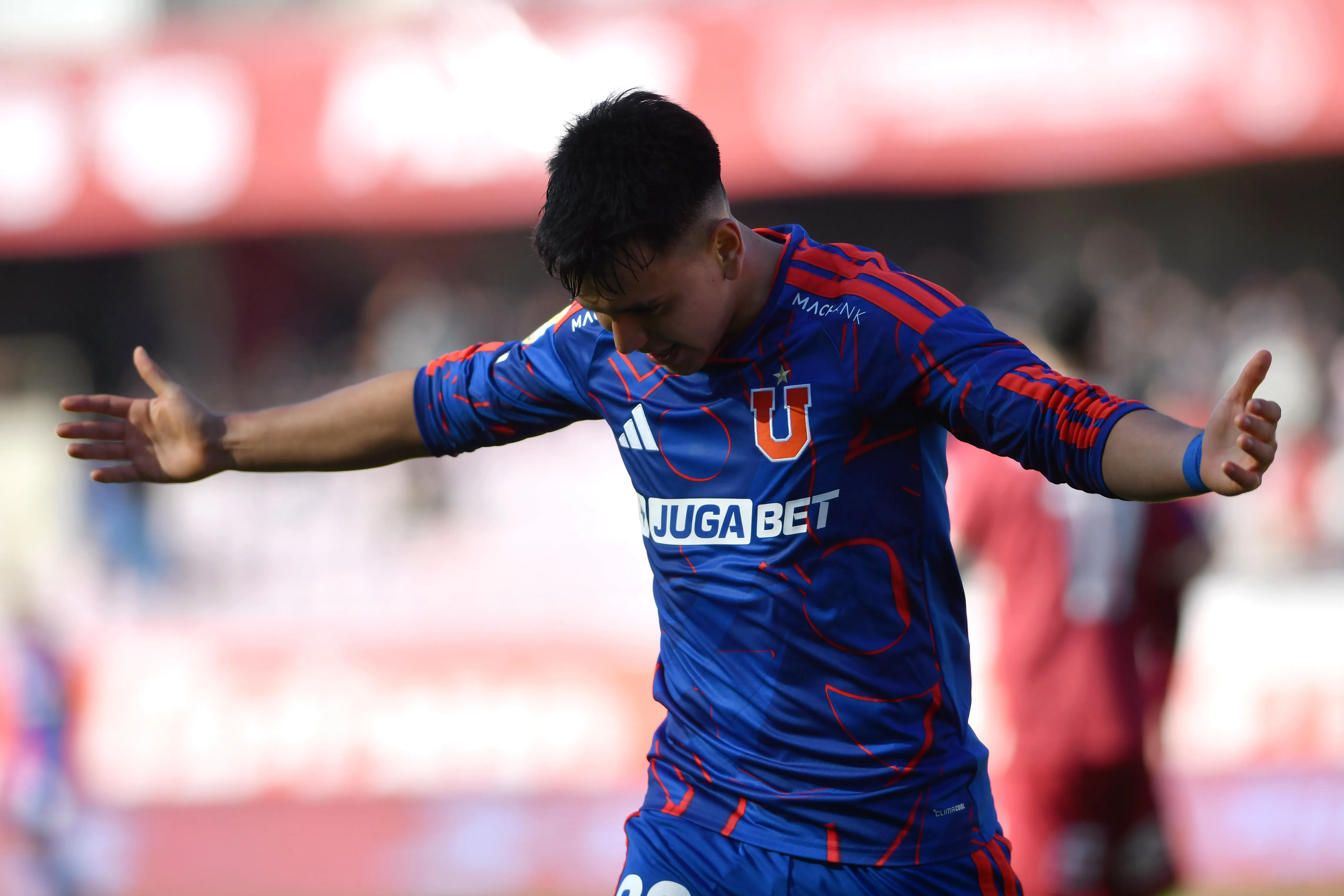 Los hinchas de Universidad de Chile se quejaron de la transmisión vs. La Serena. (Imagen: Photosport)