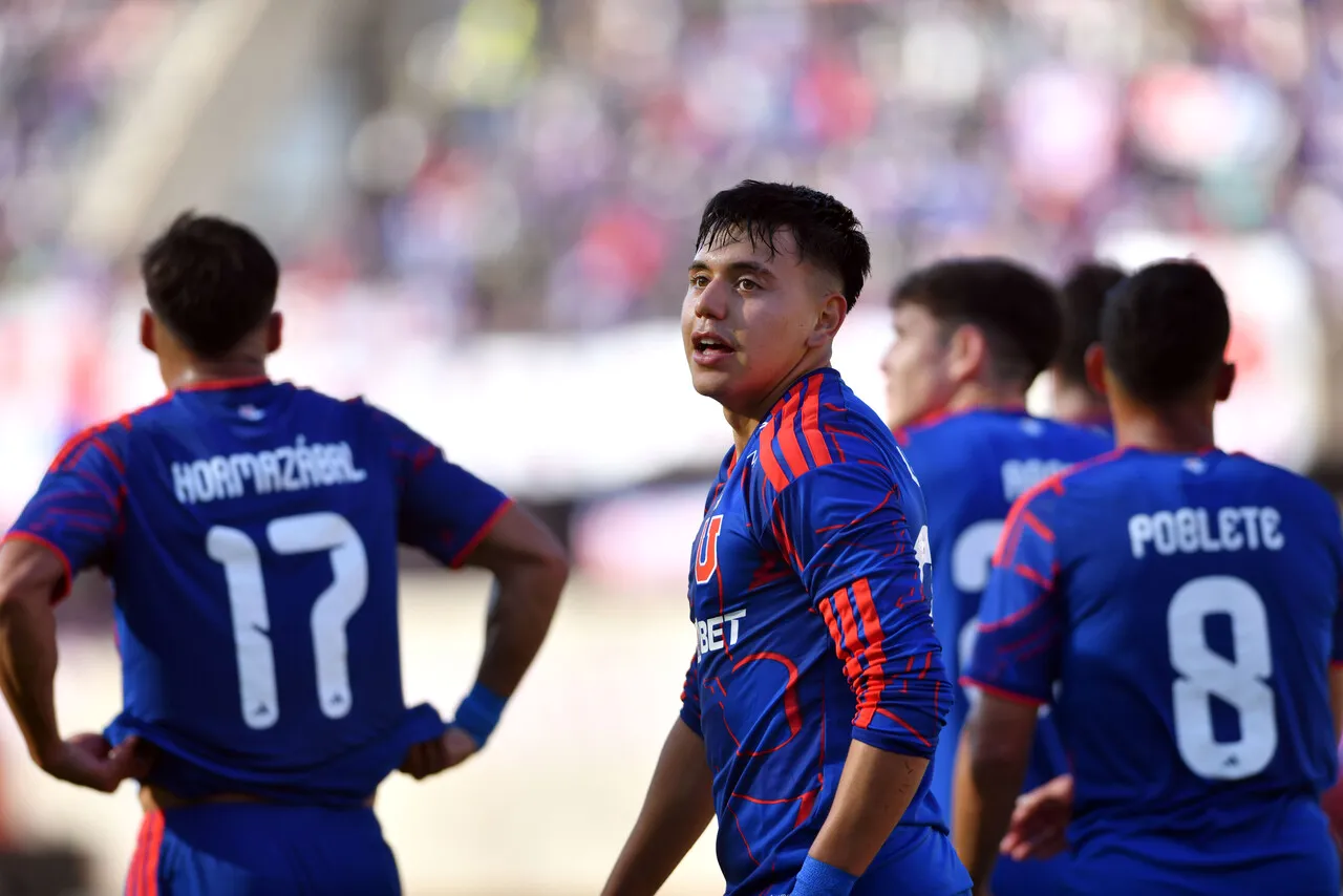Vásquez feliz por su presente en la U | Foto: Photosport
