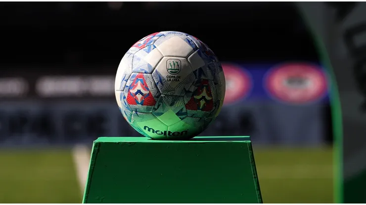 El fútbol no se detiene en Chile.