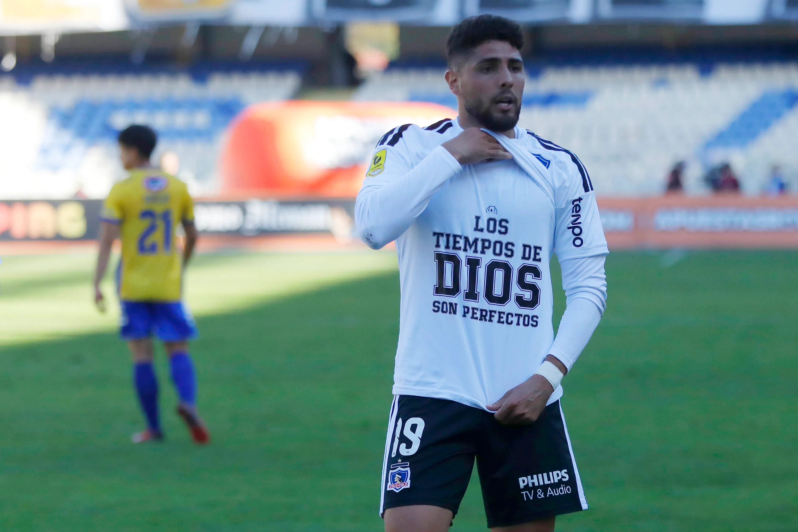El mensaje que exhibió Maxi Romero ante la U. de Concepción. (Foto: Marco Vázquez/Photosport)